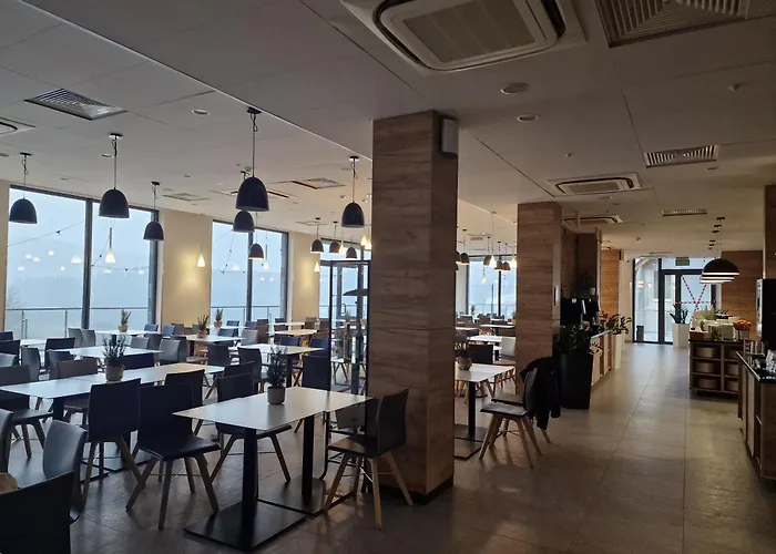 아파트 Czarna Gora 239 시에나