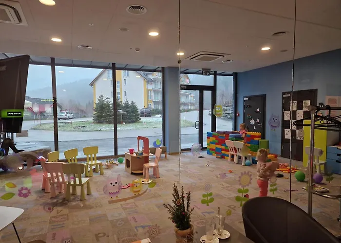 Czarna Gora 239 시에나