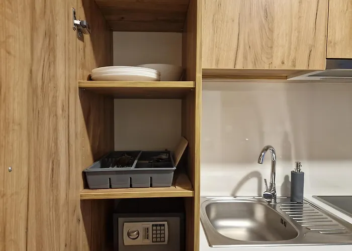 Czarna Gora 239 아파트 4*